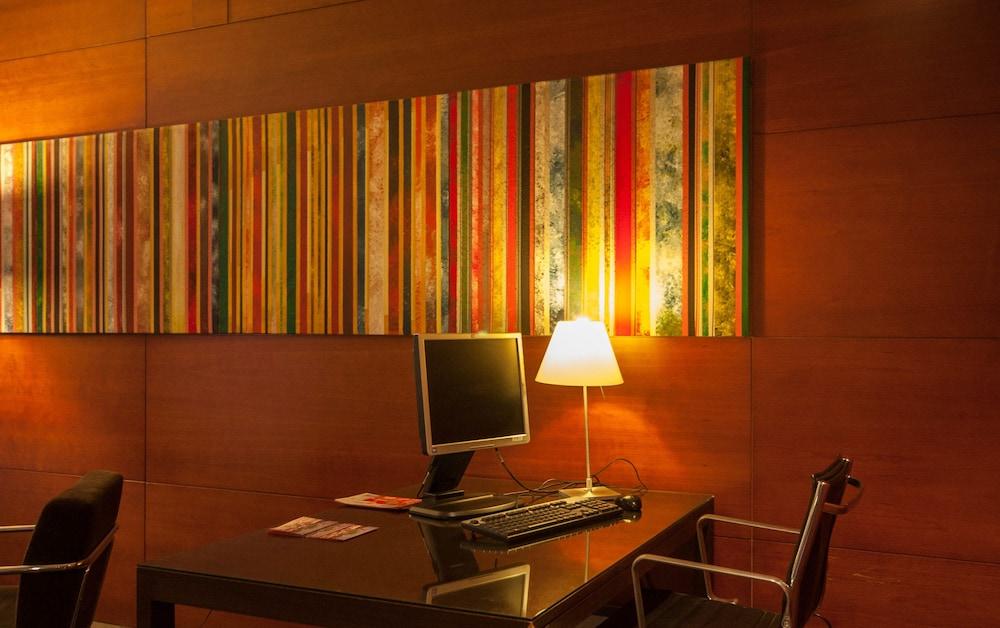 B&B Hotel Эльче Экстерьер фото